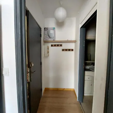 Appartement T2 Avec Balcon Proche Centre-Ville Narbonne Exterior photo